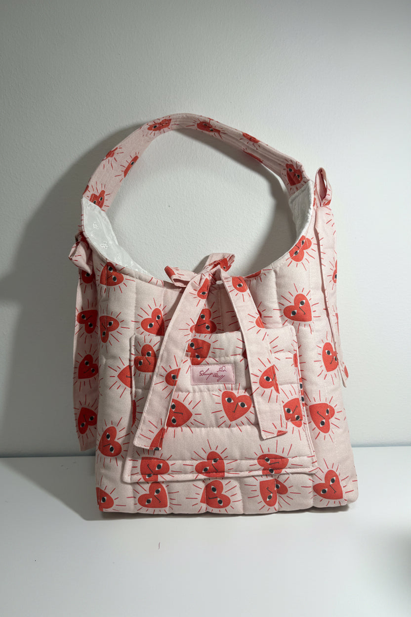 Heart eyes shoulder bag