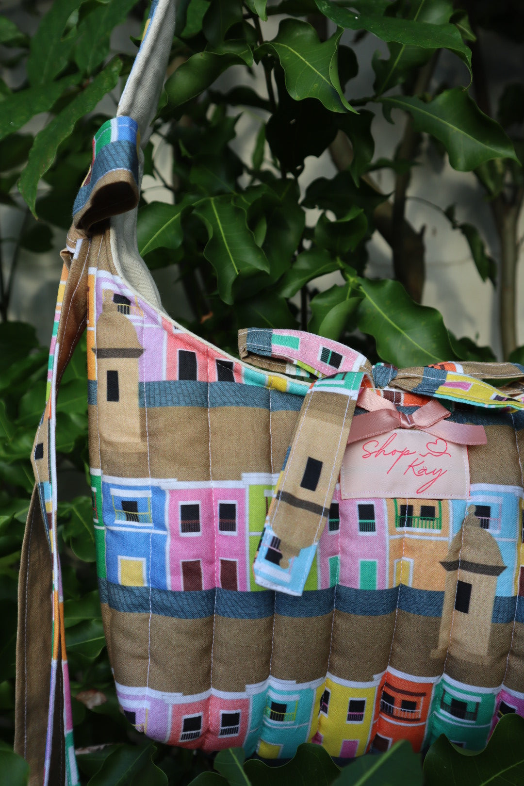 Garita cross body